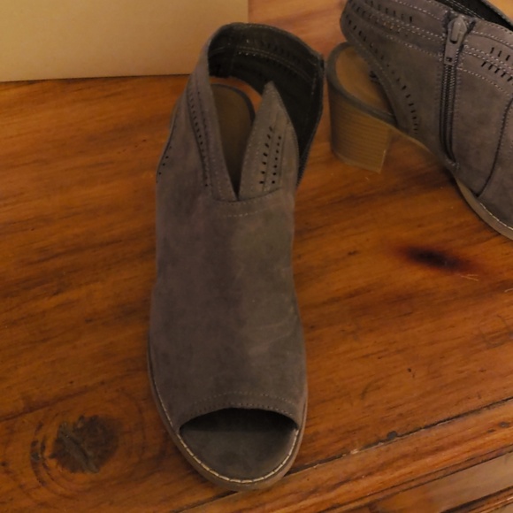 Booties - Picture 2 of 4